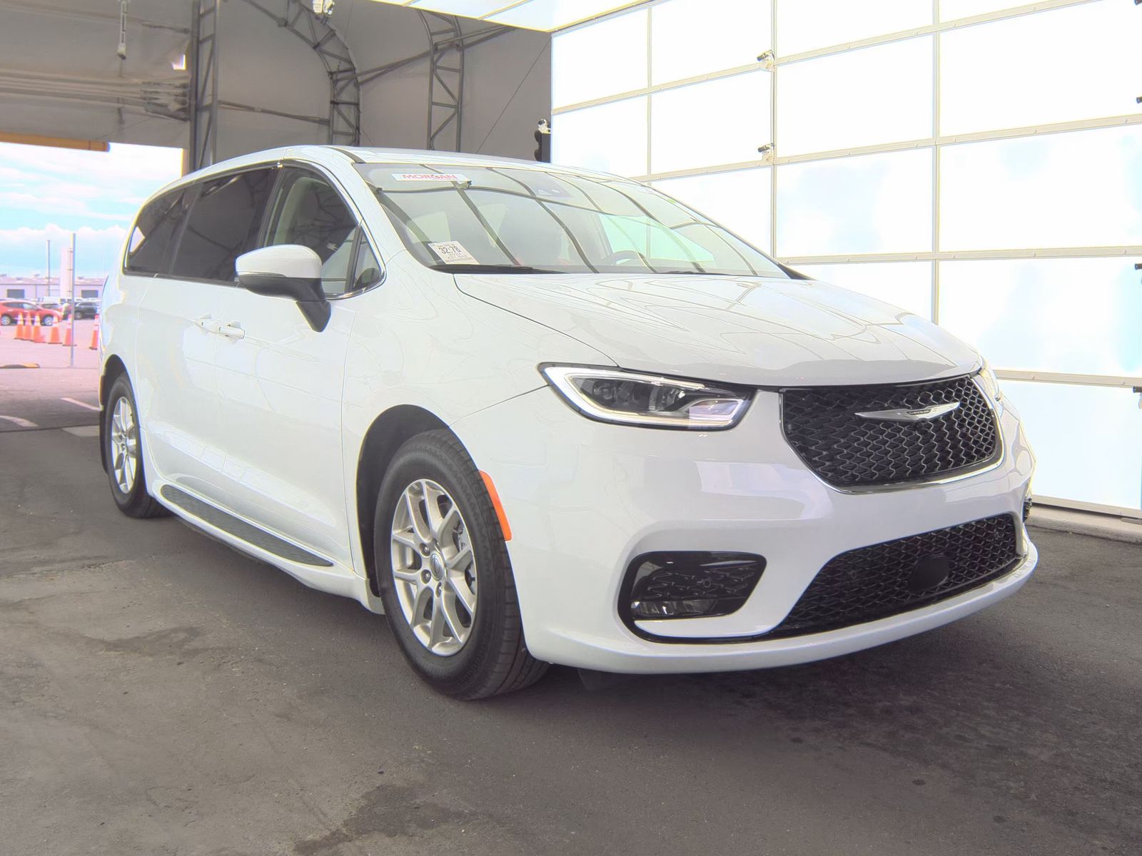 2023 Chrysler Pacifica Touring L FWD