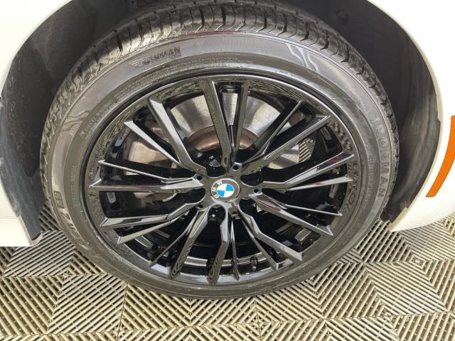 2024 BMW 3 Series 330i xDrive AWD