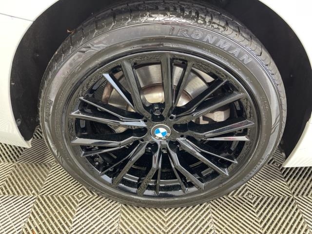 2024 BMW 3 Series 330i xDrive AWD