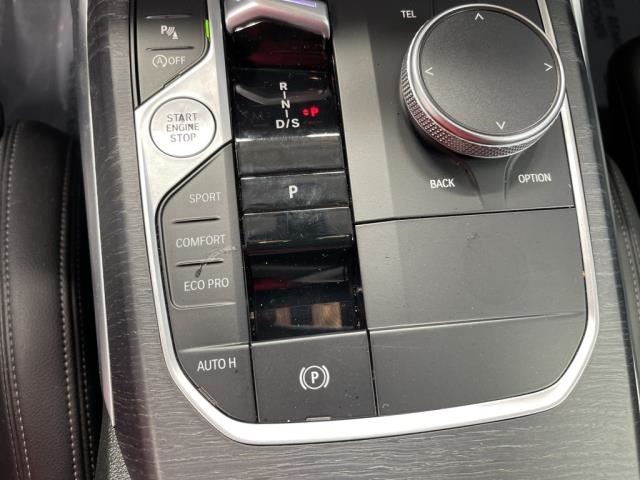 2024 BMW 3 Series 330i xDrive AWD