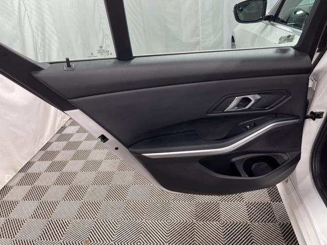 2024 BMW 3 Series 330i xDrive AWD