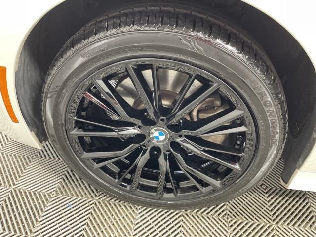 2024 BMW 3 Series 330i xDrive AWD