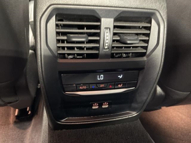 2024 BMW 3 Series 330i xDrive AWD