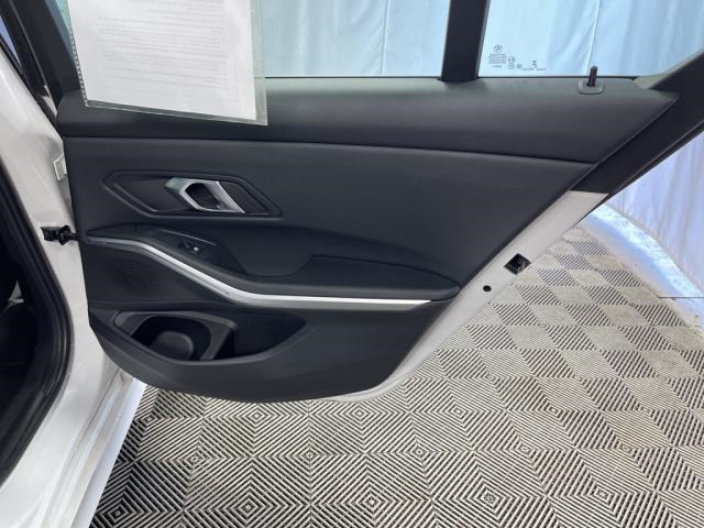 2024 BMW 3 Series 330i xDrive AWD