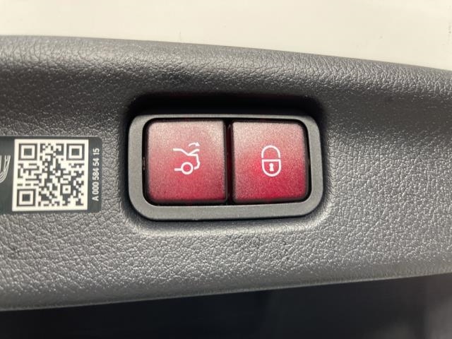 2025 Mercedes-Benz C-Class C 300 AWD