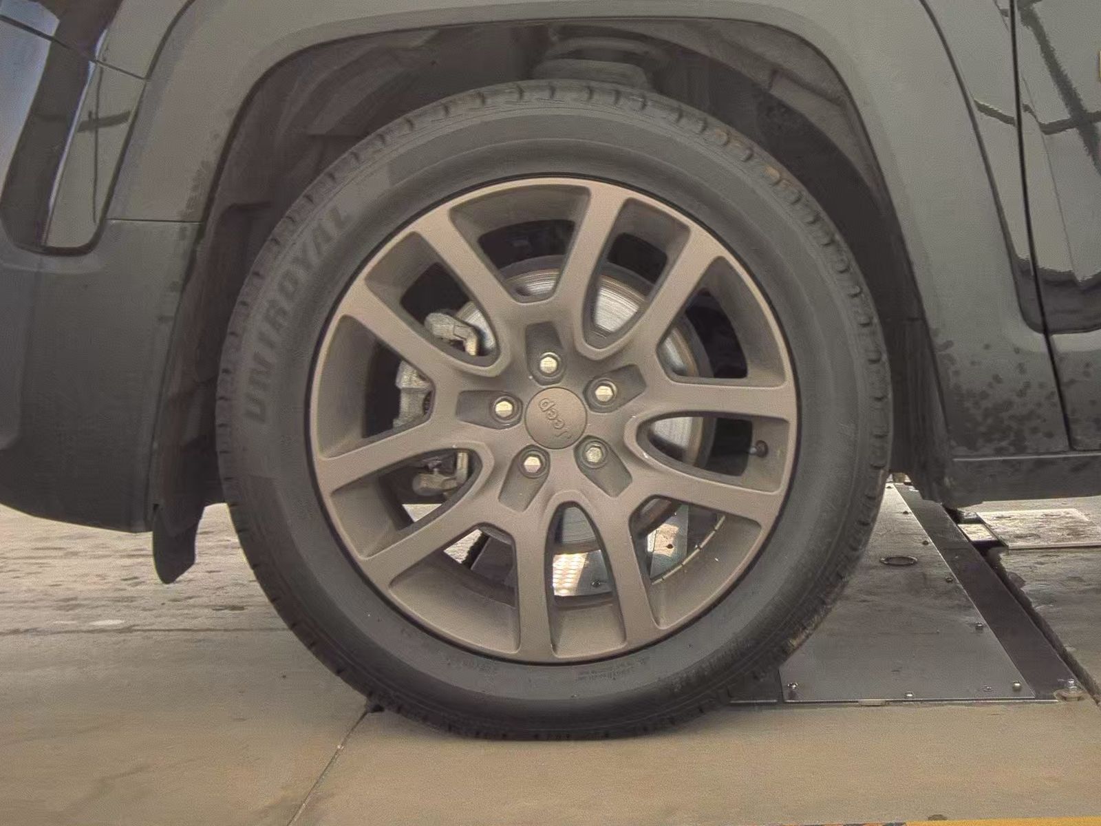 2016 Jeep Renegade Latitude 75th Anniversary Edition FWD