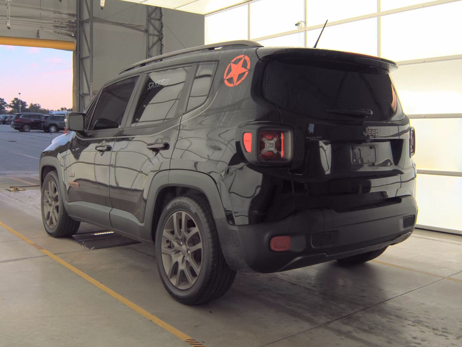 2016 Jeep Renegade Latitude 75th Anniversary Edition FWD