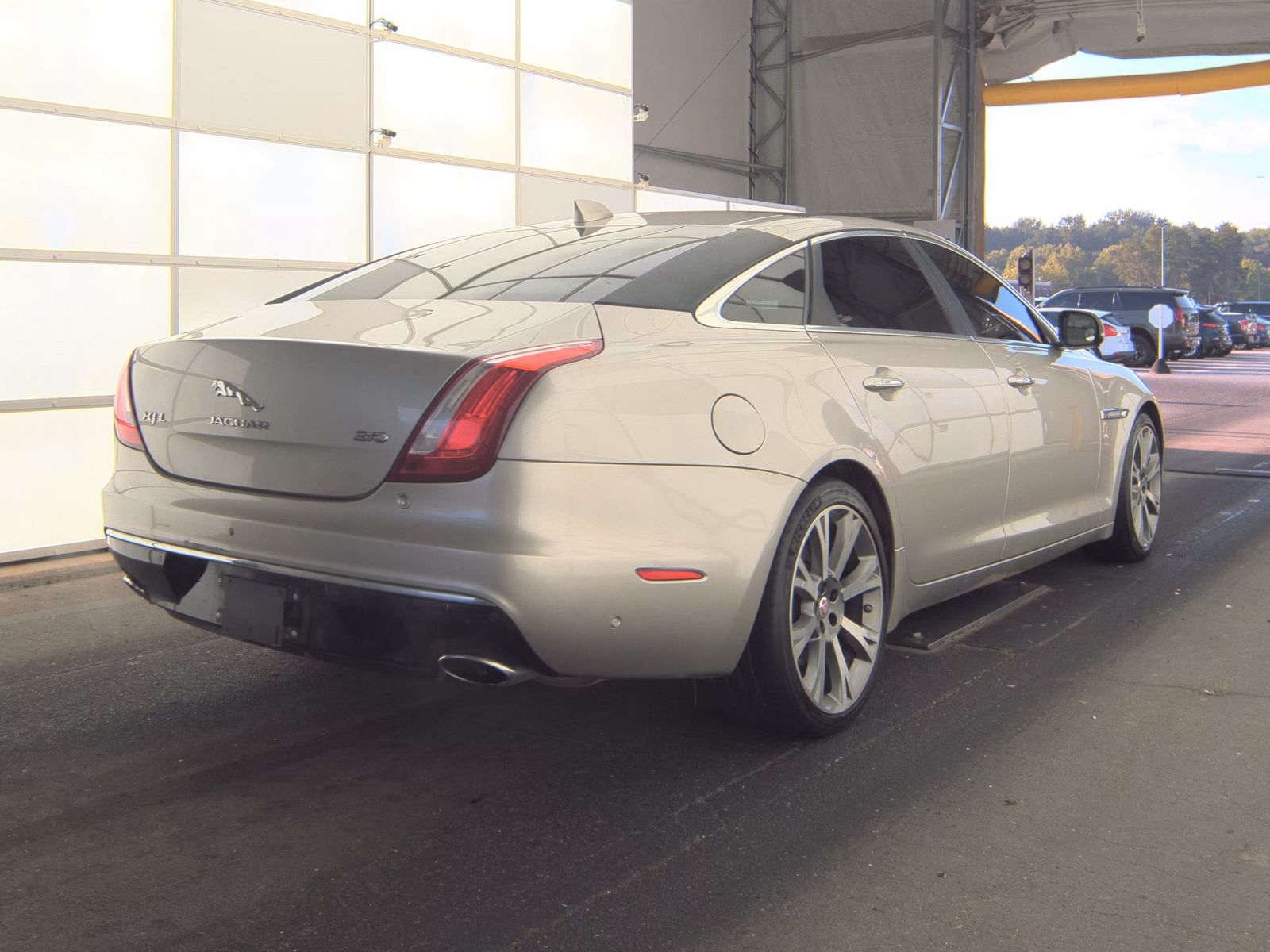2016 Jaguar XJ L Portfolio RWD