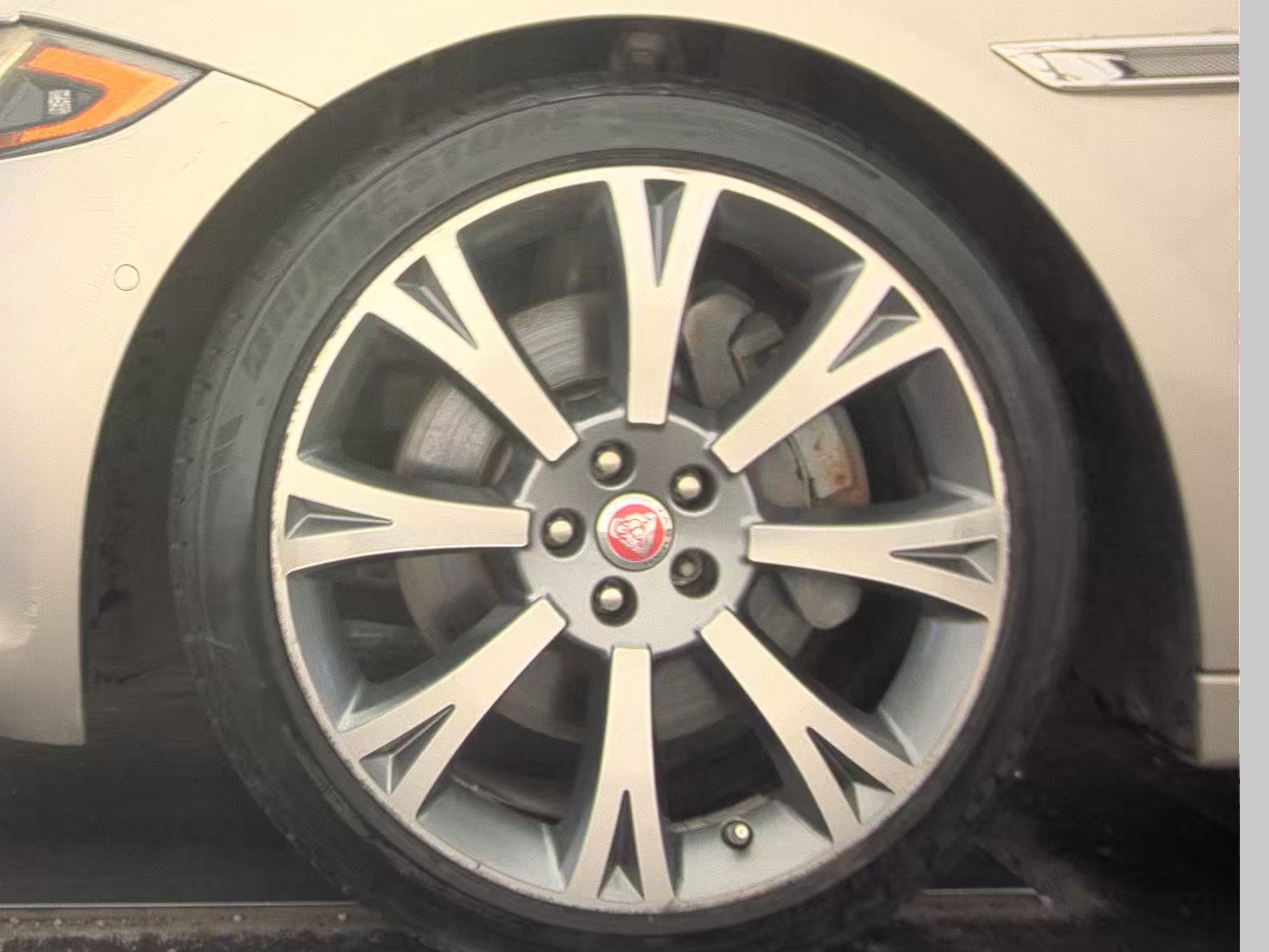 2016 Jaguar XJ L Portfolio RWD