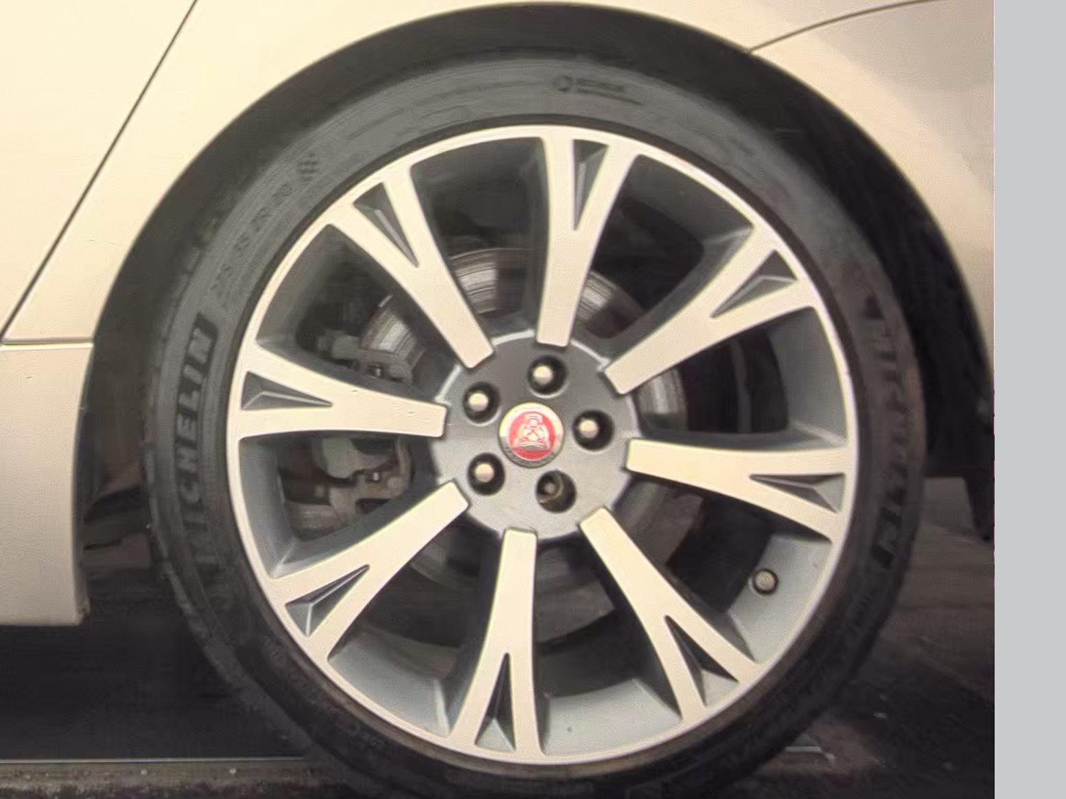 2016 Jaguar XJ L Portfolio RWD