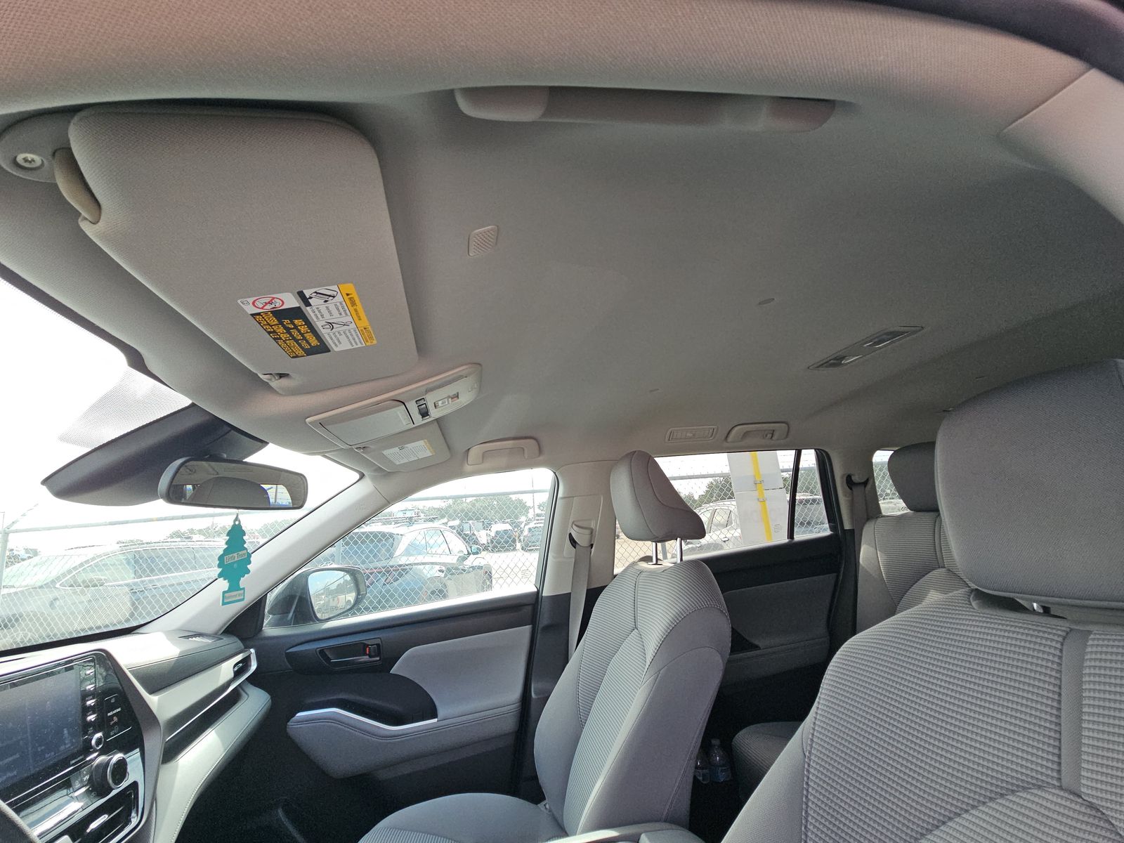 2022 Toyota Highlander L FWD