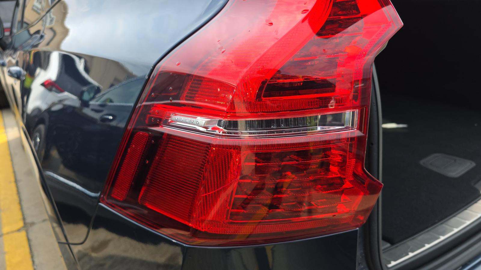 2025 Volvo XC60 B5 Plus AWD