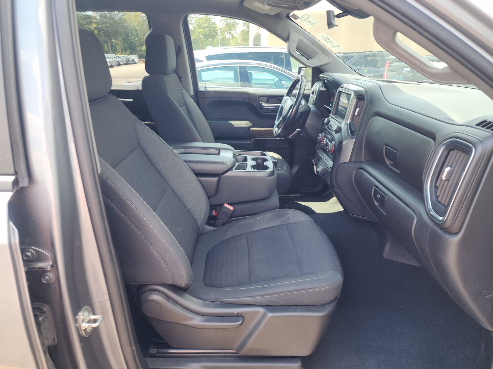 2022 Chevrolet Silverado 1500 LT RWD