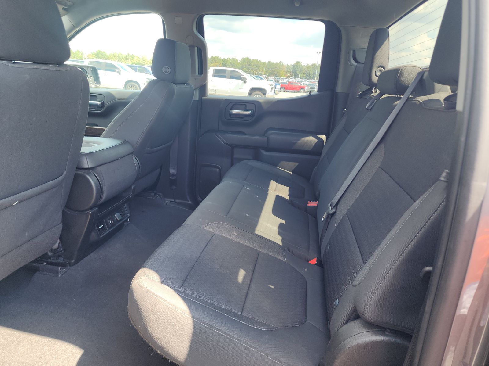 2022 Chevrolet Silverado 1500 LT RWD