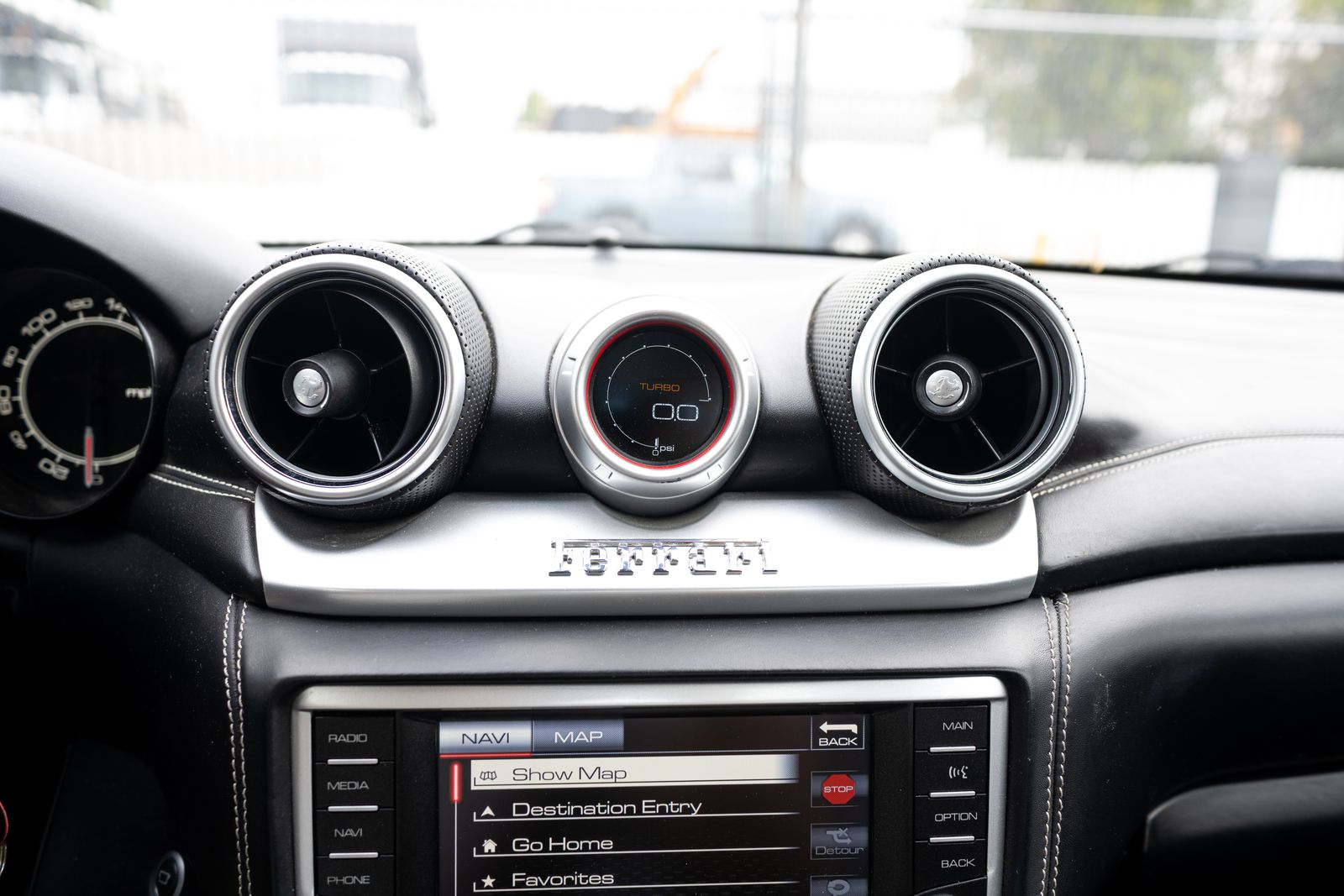 2015 Ferrari California Base RWD