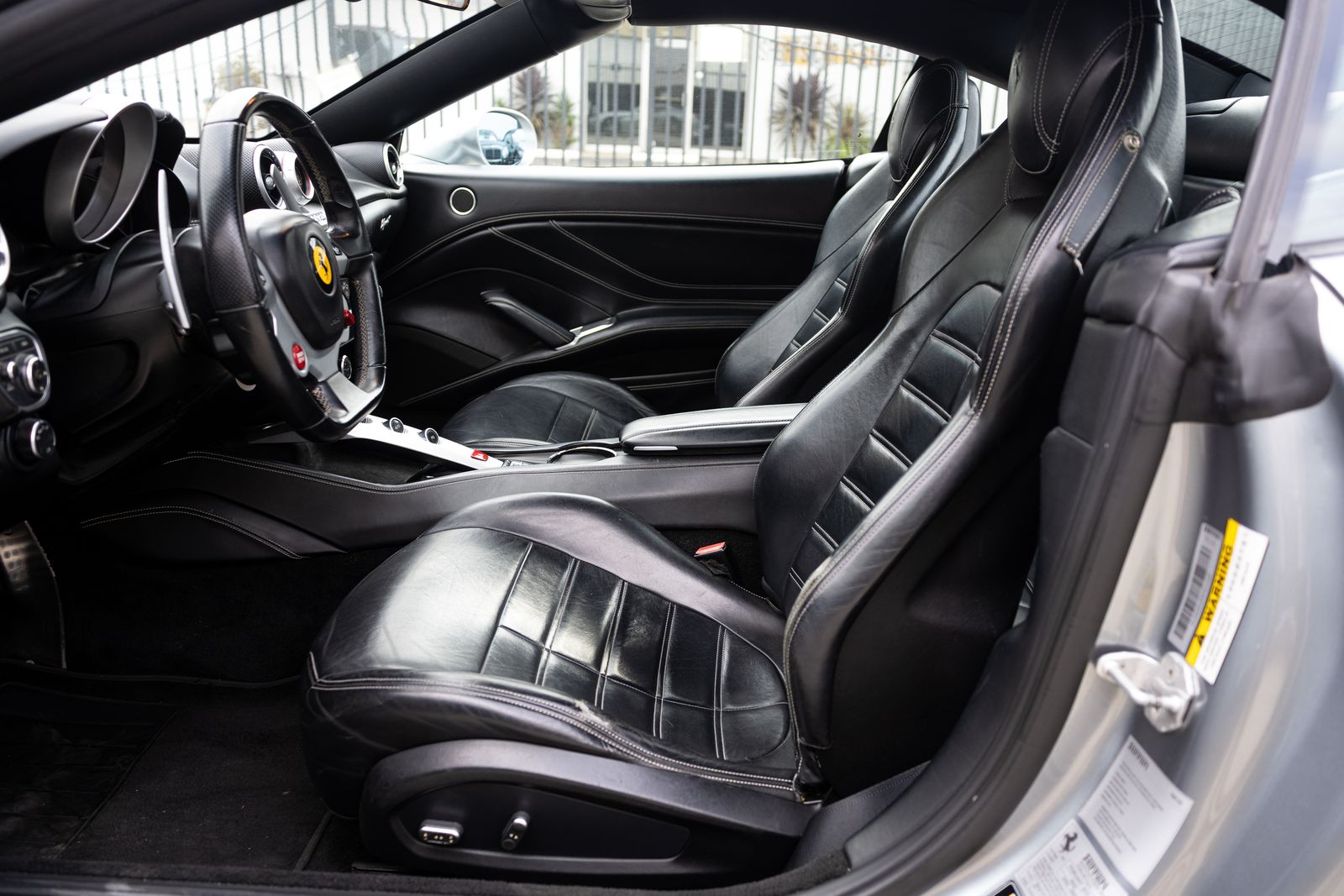 2015 Ferrari California Base RWD