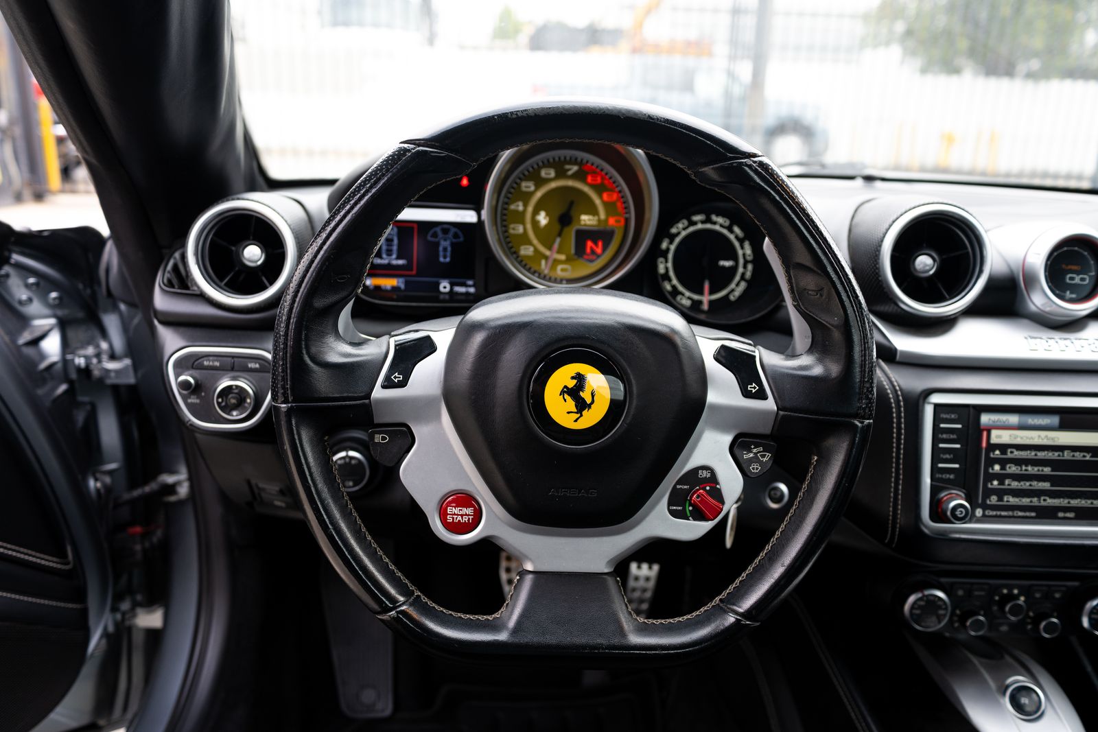 2015 Ferrari California Base RWD