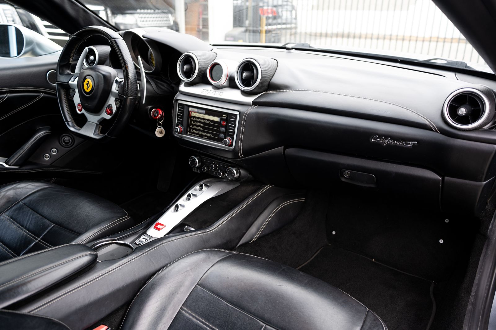 2015 Ferrari California Base RWD
