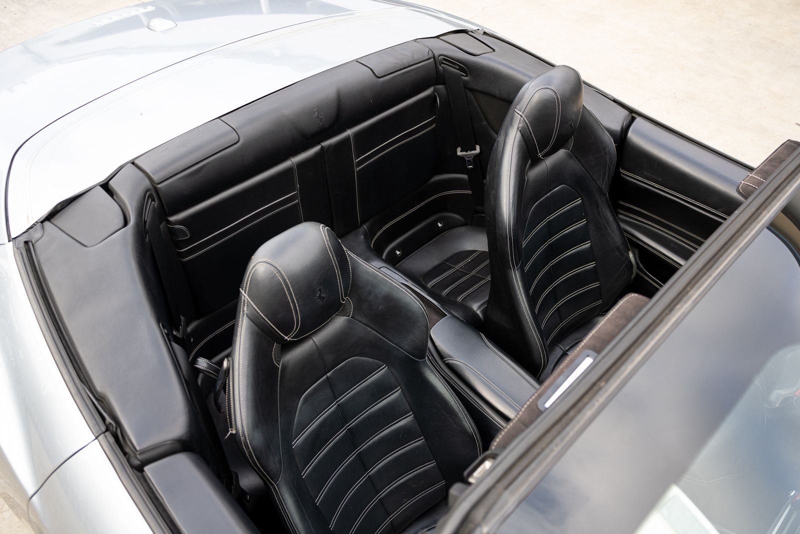 2015 Ferrari California Base RWD