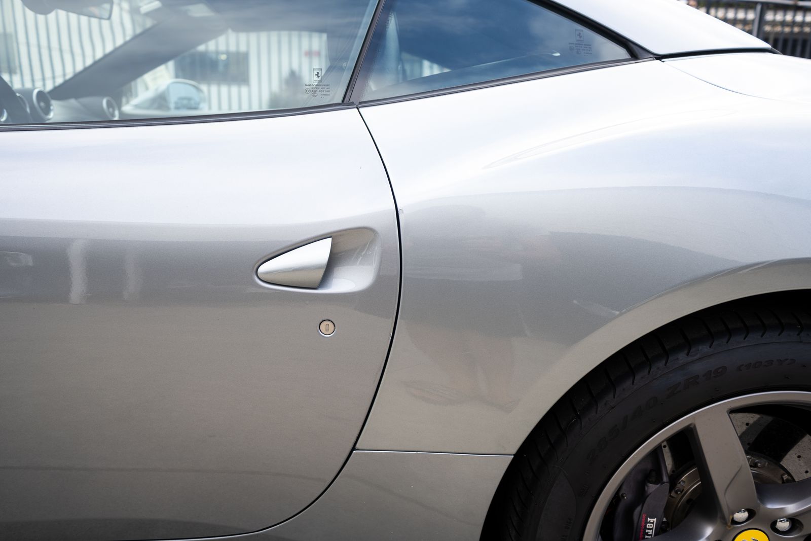 2015 Ferrari California Base RWD