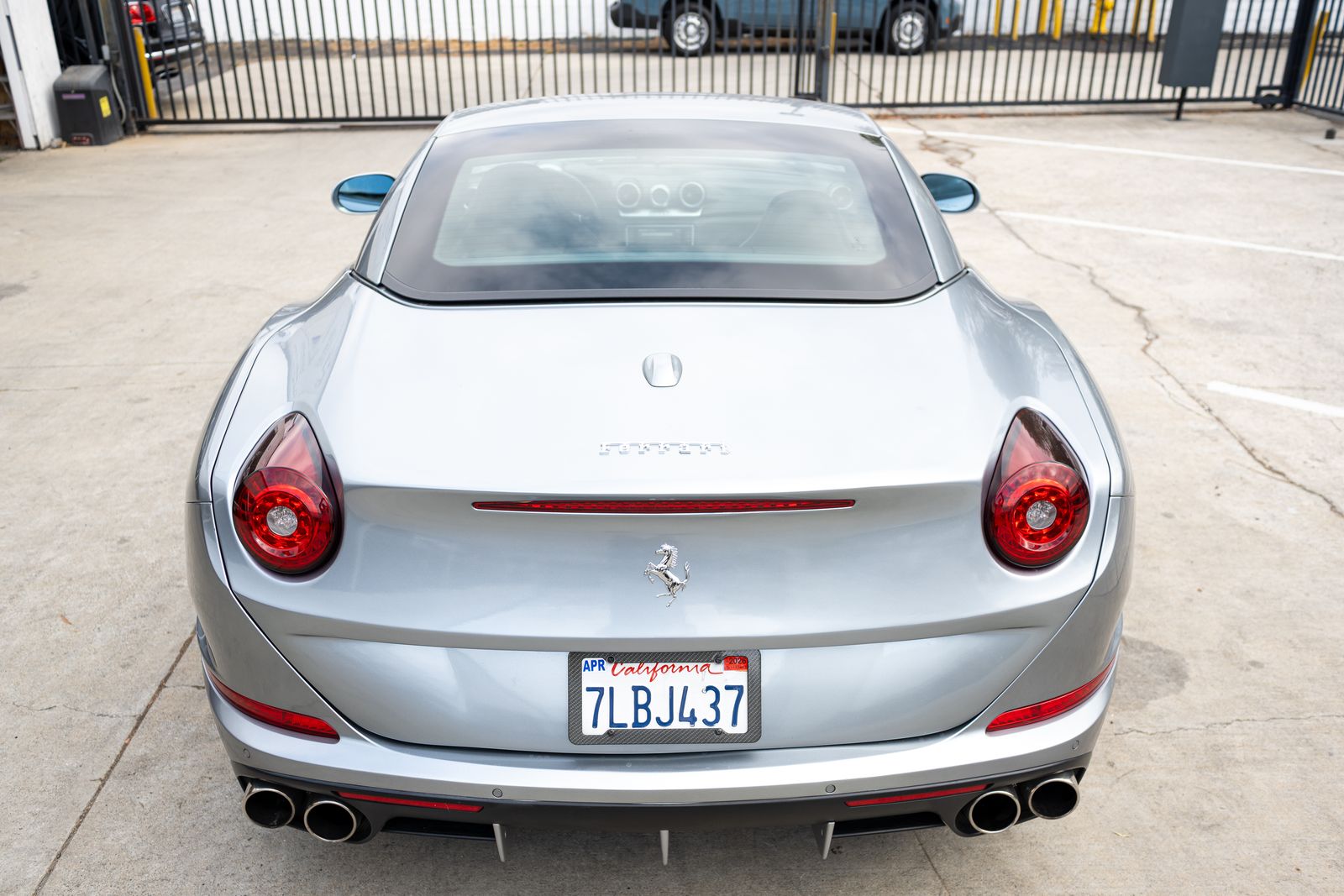 2015 Ferrari California Base RWD