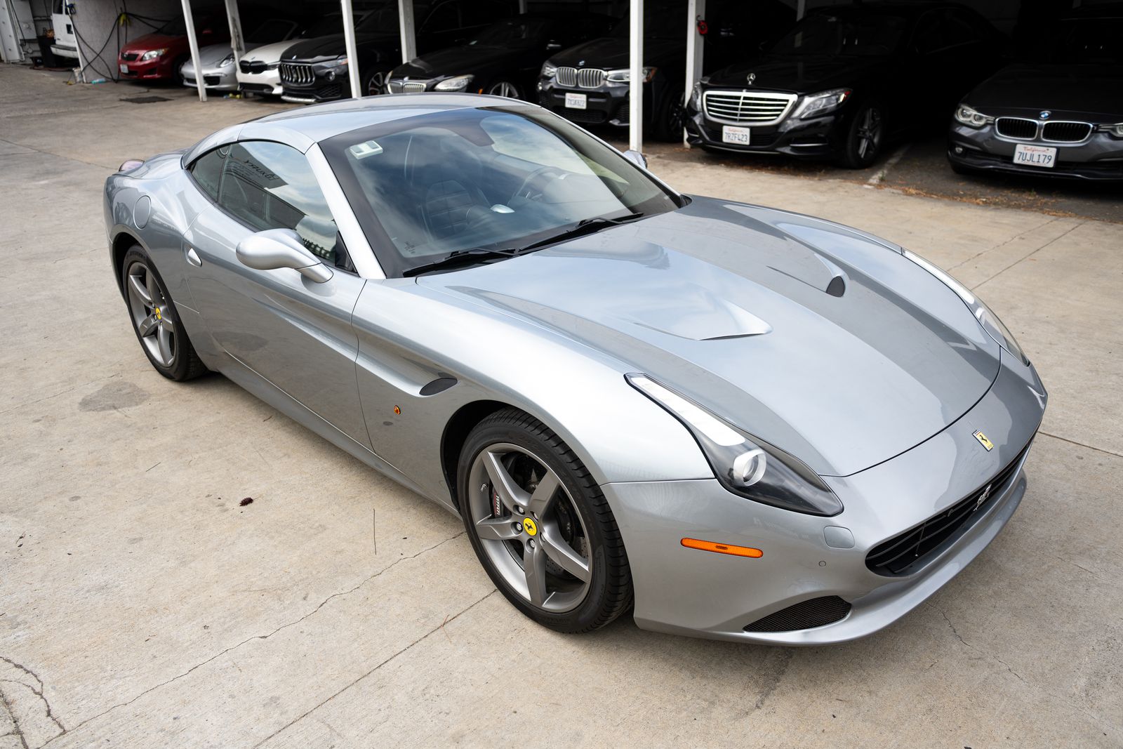 2015 Ferrari California Base RWD