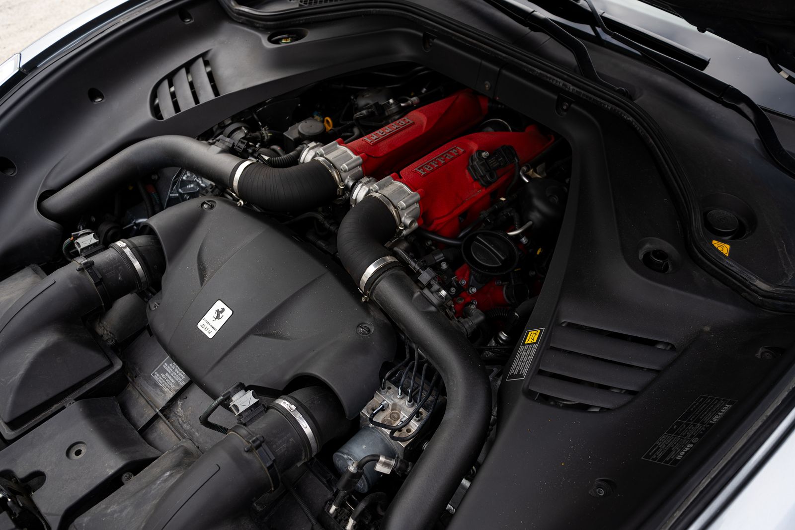 2015 Ferrari California Base RWD