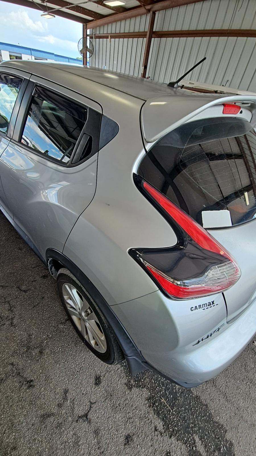 2015 Nissan JUKE S AWD