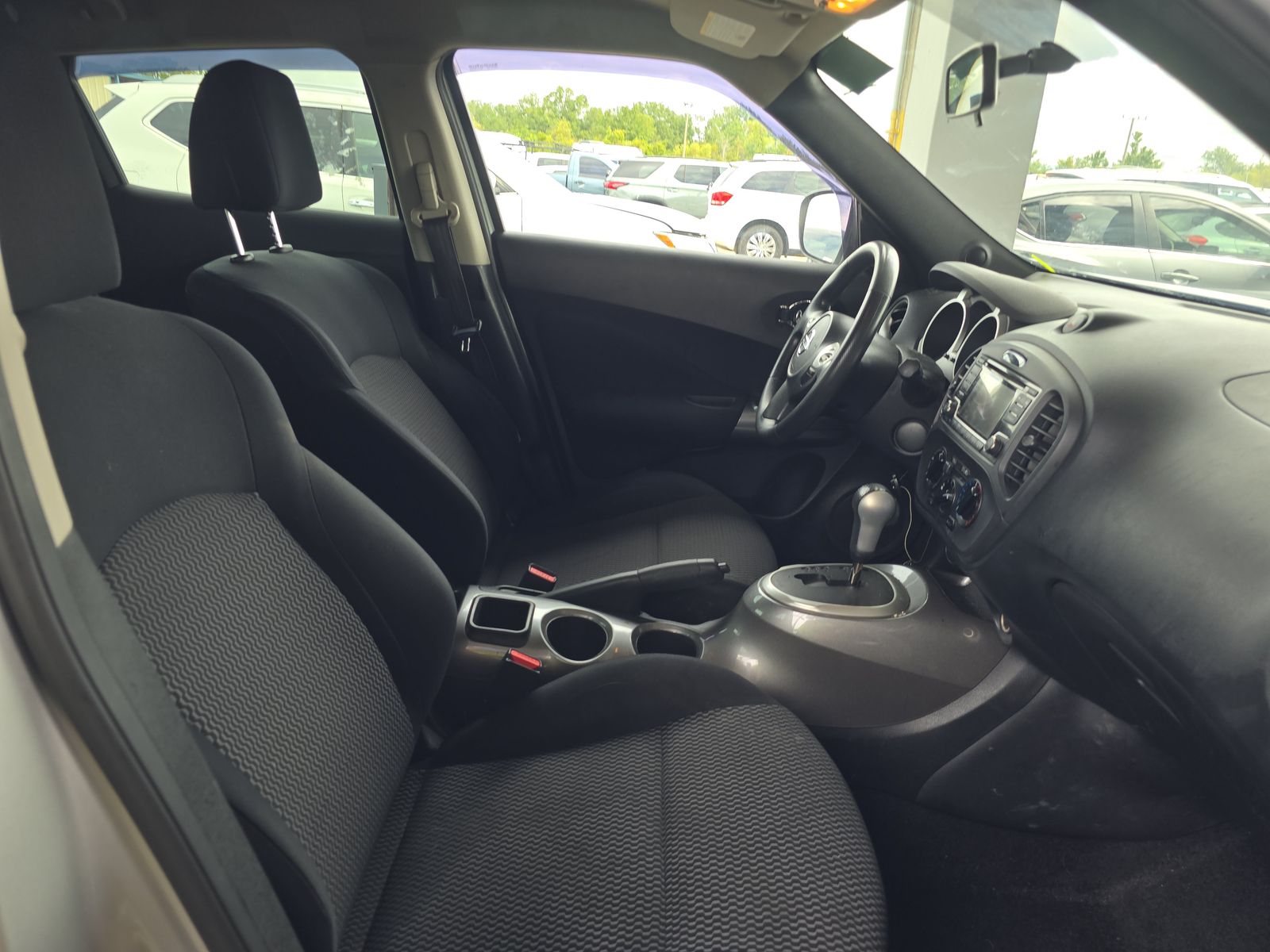 2015 Nissan JUKE S AWD