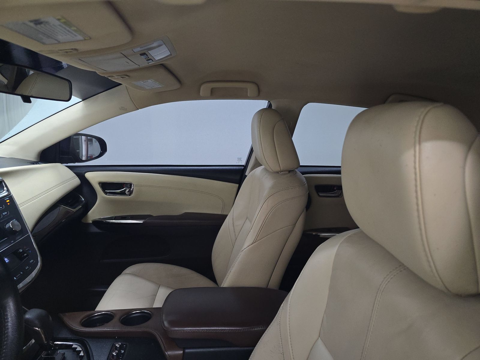 2014 Toyota Avalon XLE FWD