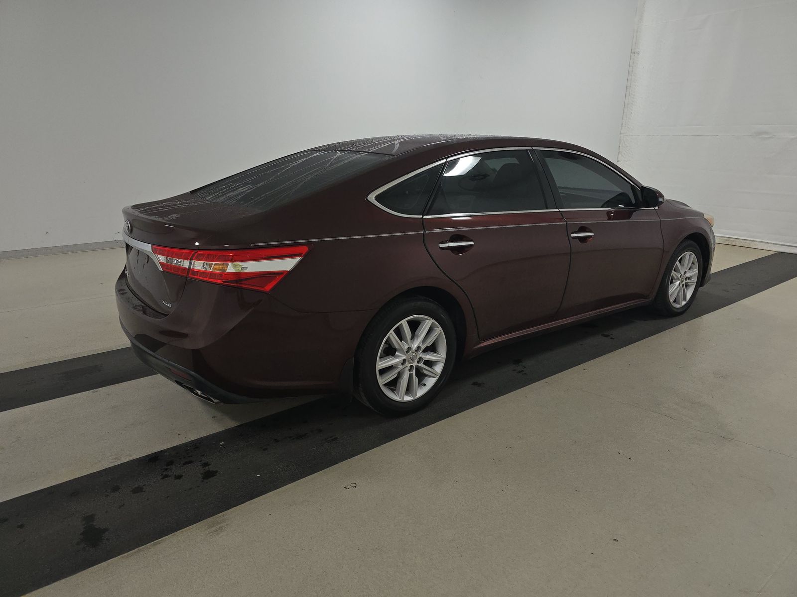 2014 Toyota Avalon XLE FWD