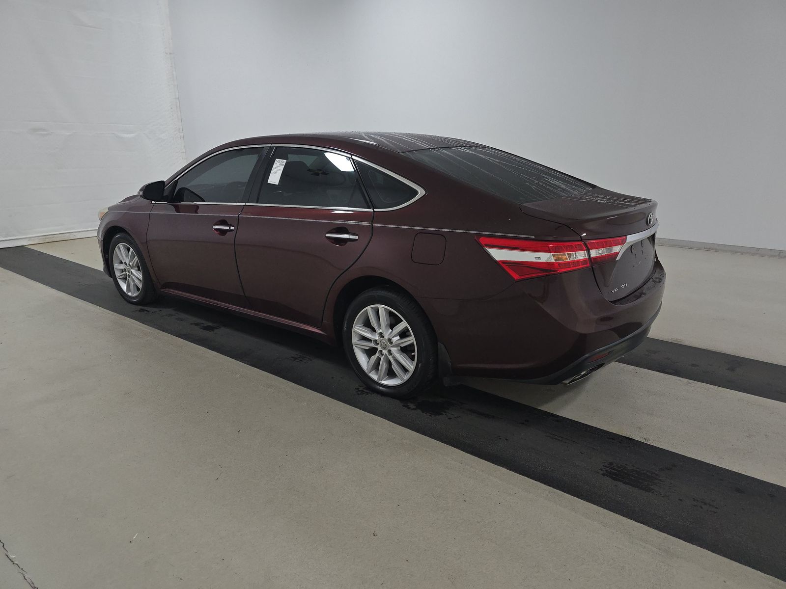 2014 Toyota Avalon XLE FWD