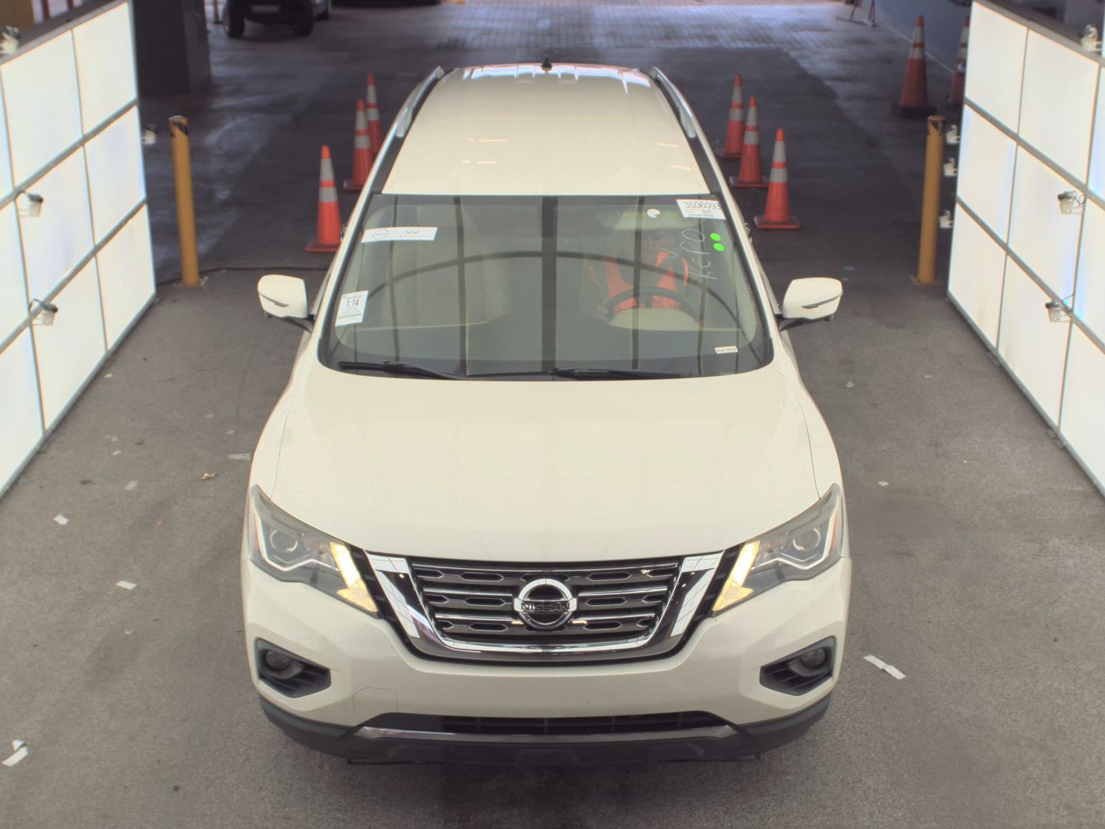 2018 Nissan Pathfinder SL FWD