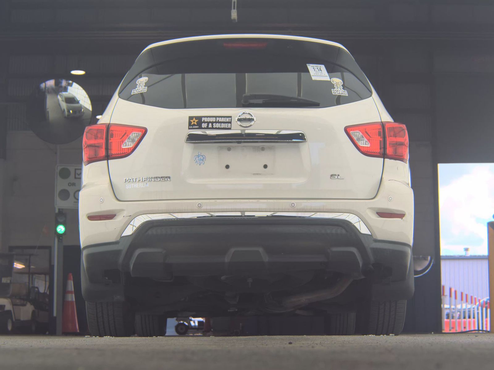 2018 Nissan Pathfinder SL FWD