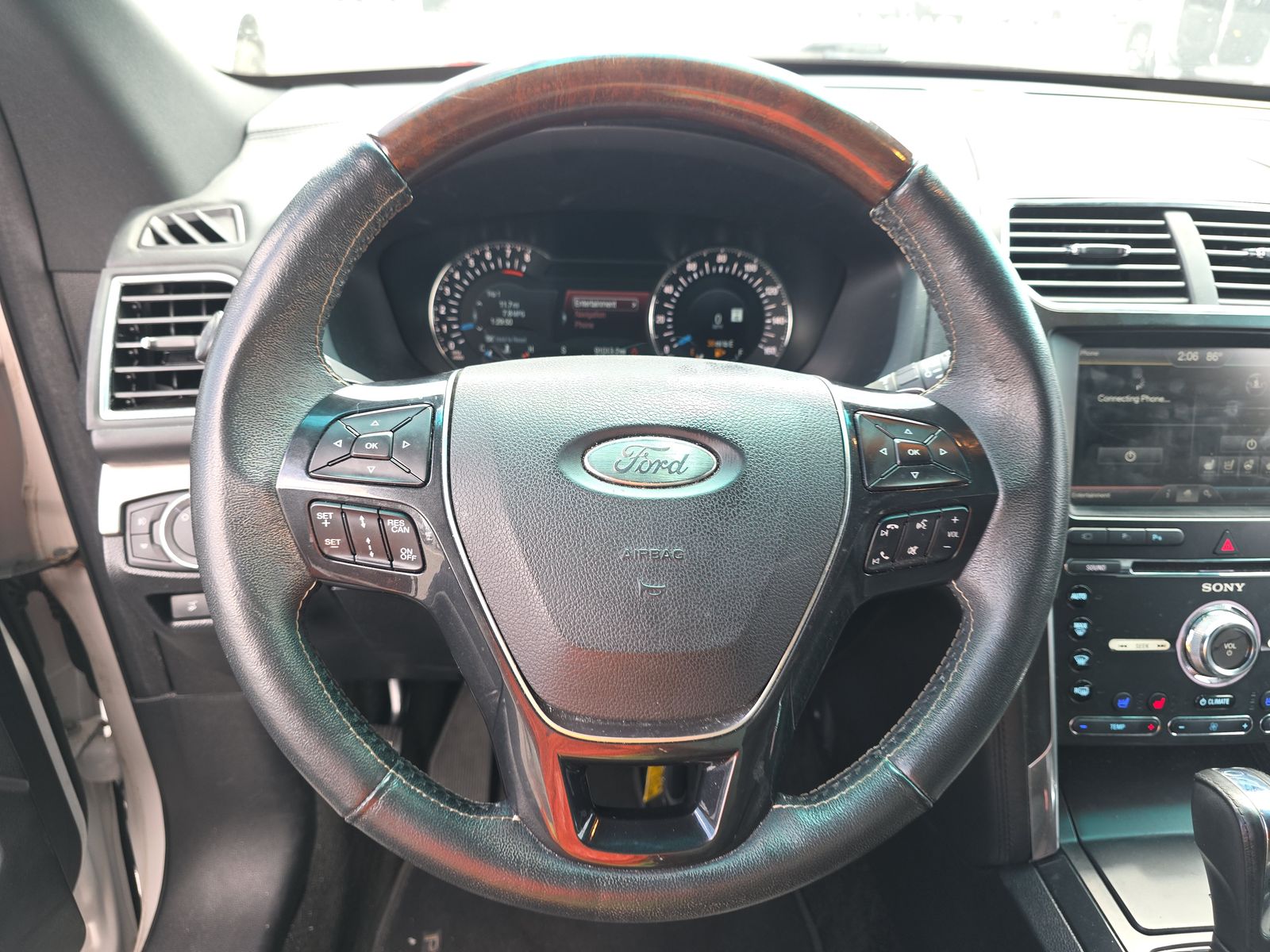 2016 Ford Explorer Platinum AWD