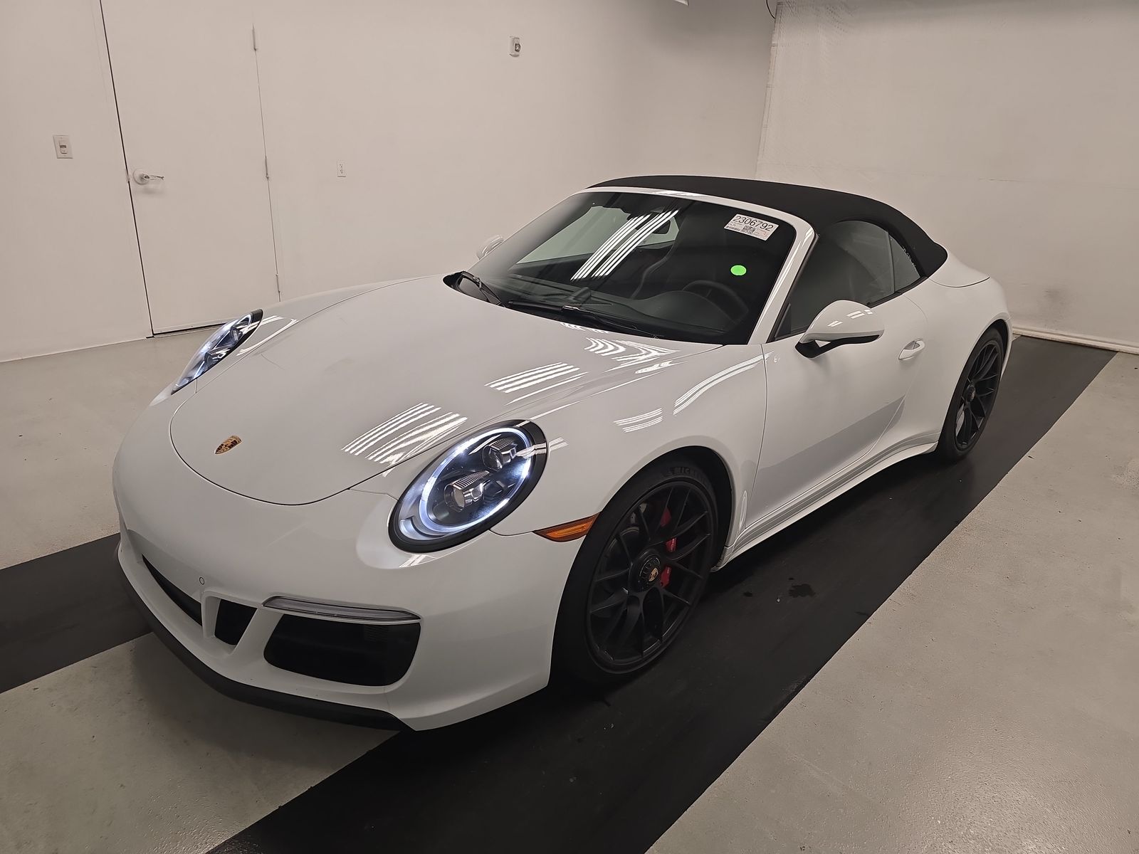 2019 Porsche 911 Carrera GTS Cabriolet