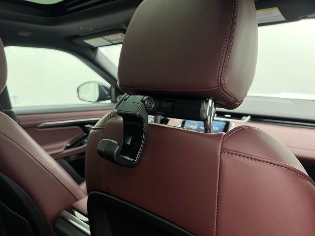 2022 Land Rover Range Rover Evoque SE AWD