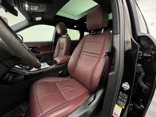 2022 Land Rover Range Rover Evoque SE AWD