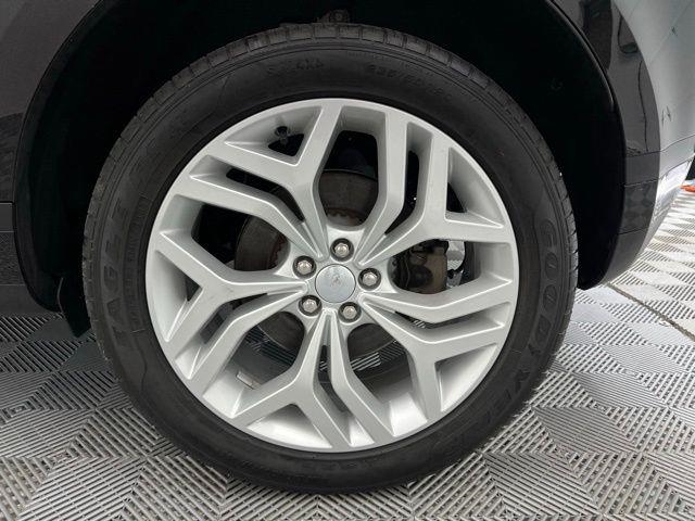 2022 Land Rover Range Rover Evoque SE AWD