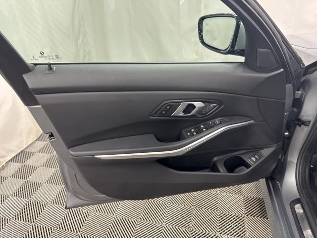 2024 BMW 3 Series 330i xDrive AWD