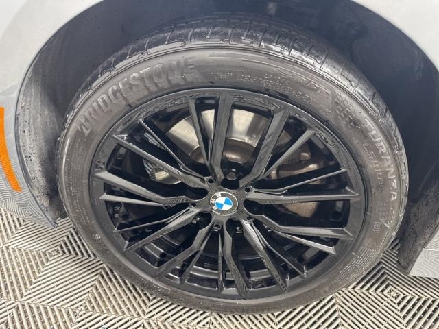 2024 BMW 3 Series 330i xDrive AWD