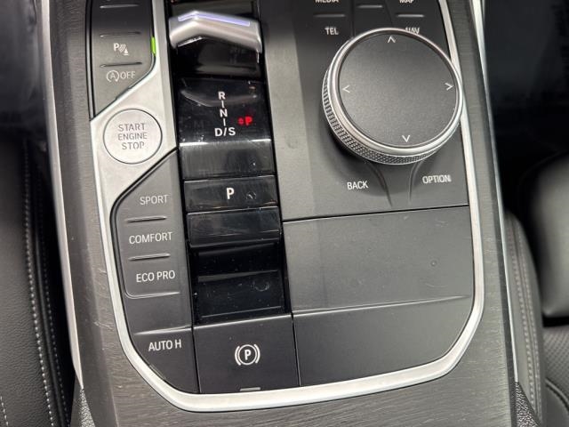 2024 BMW 3 Series 330i xDrive AWD