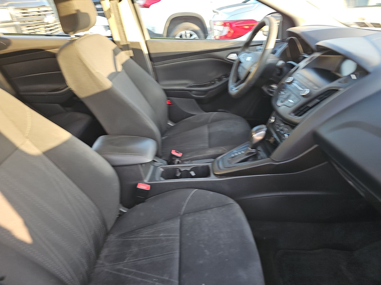 2018 Ford Focus SE FWD