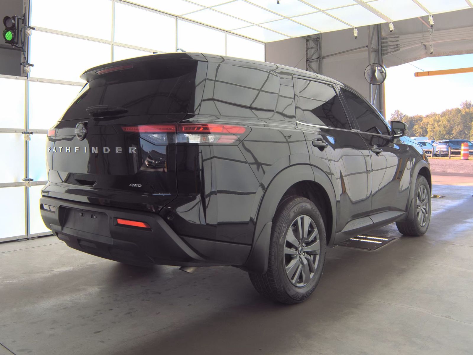 2024 Nissan Pathfinder S AWD