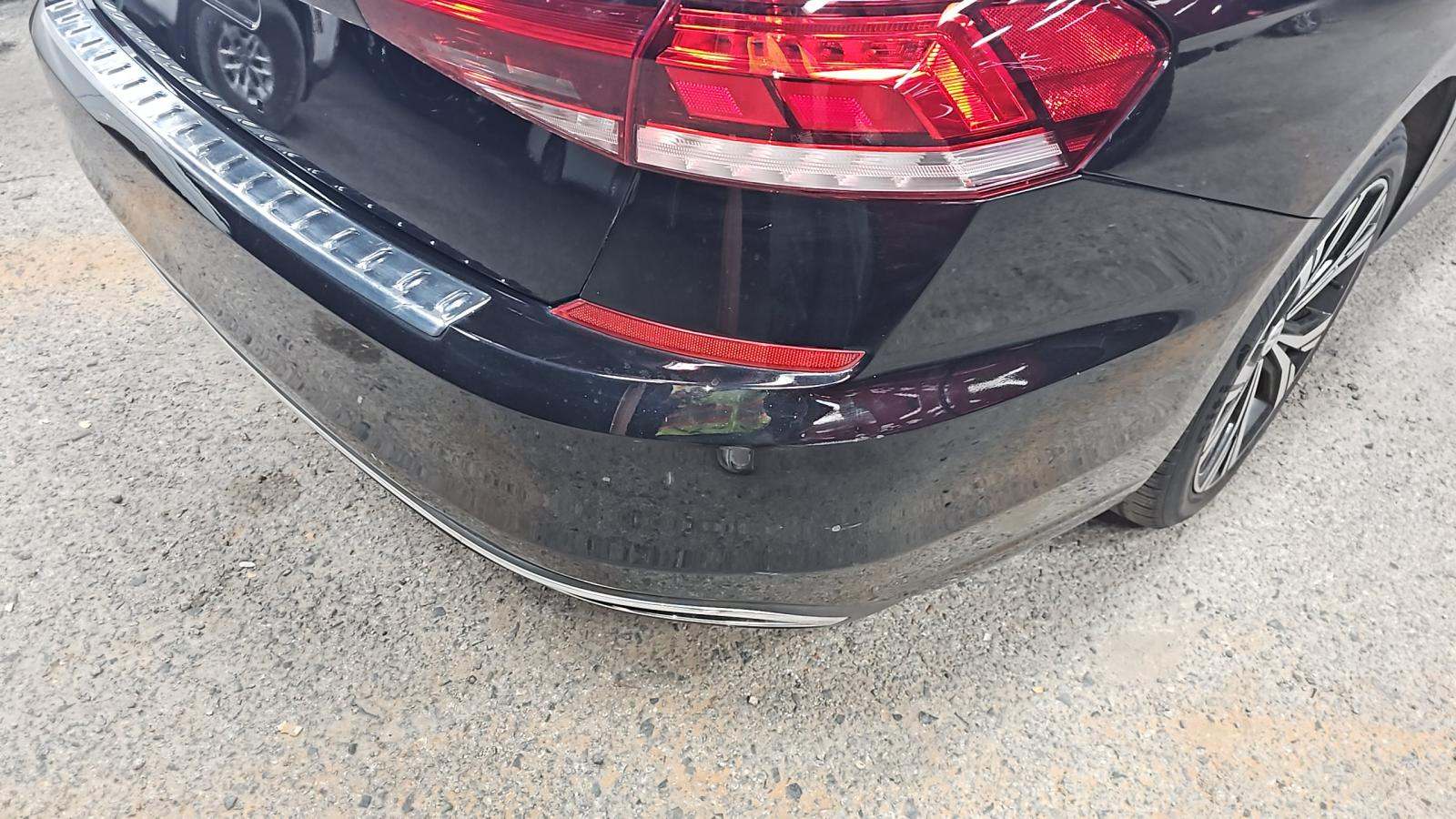 2022 Volkswagen Passat 2.0T SE FWD