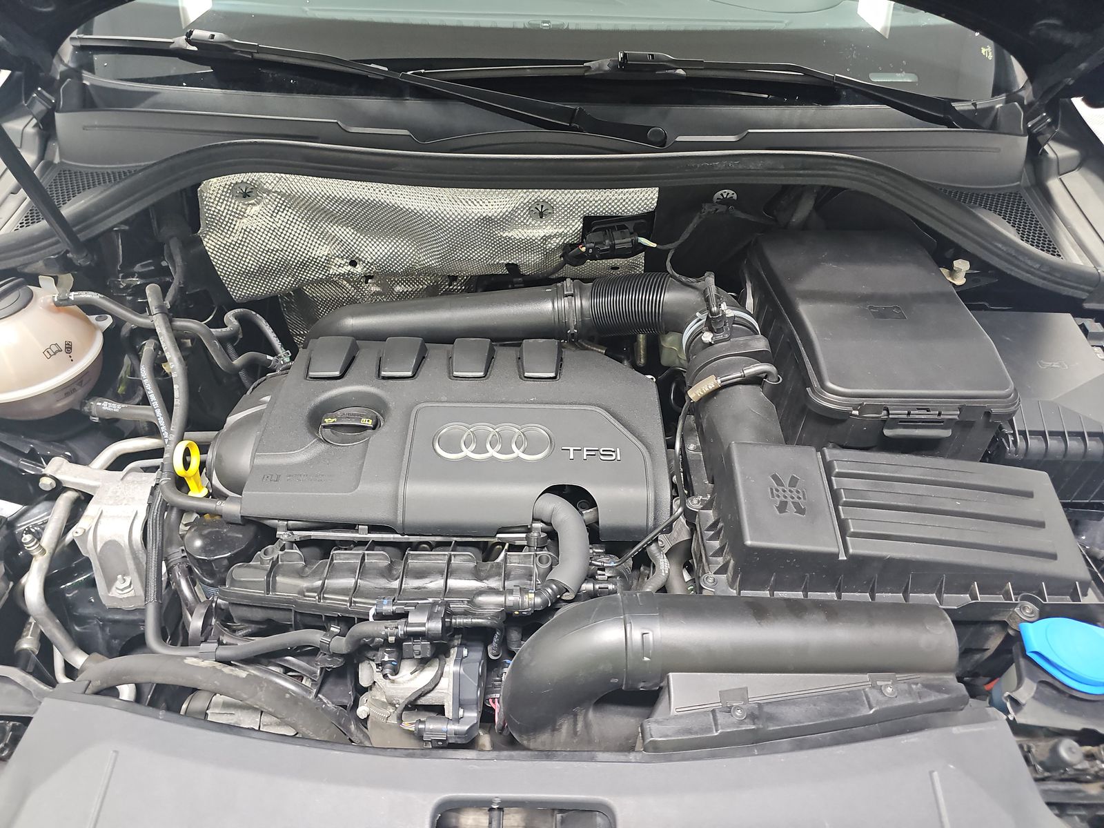2017 Audi Q3 2.0T Prestige AWD