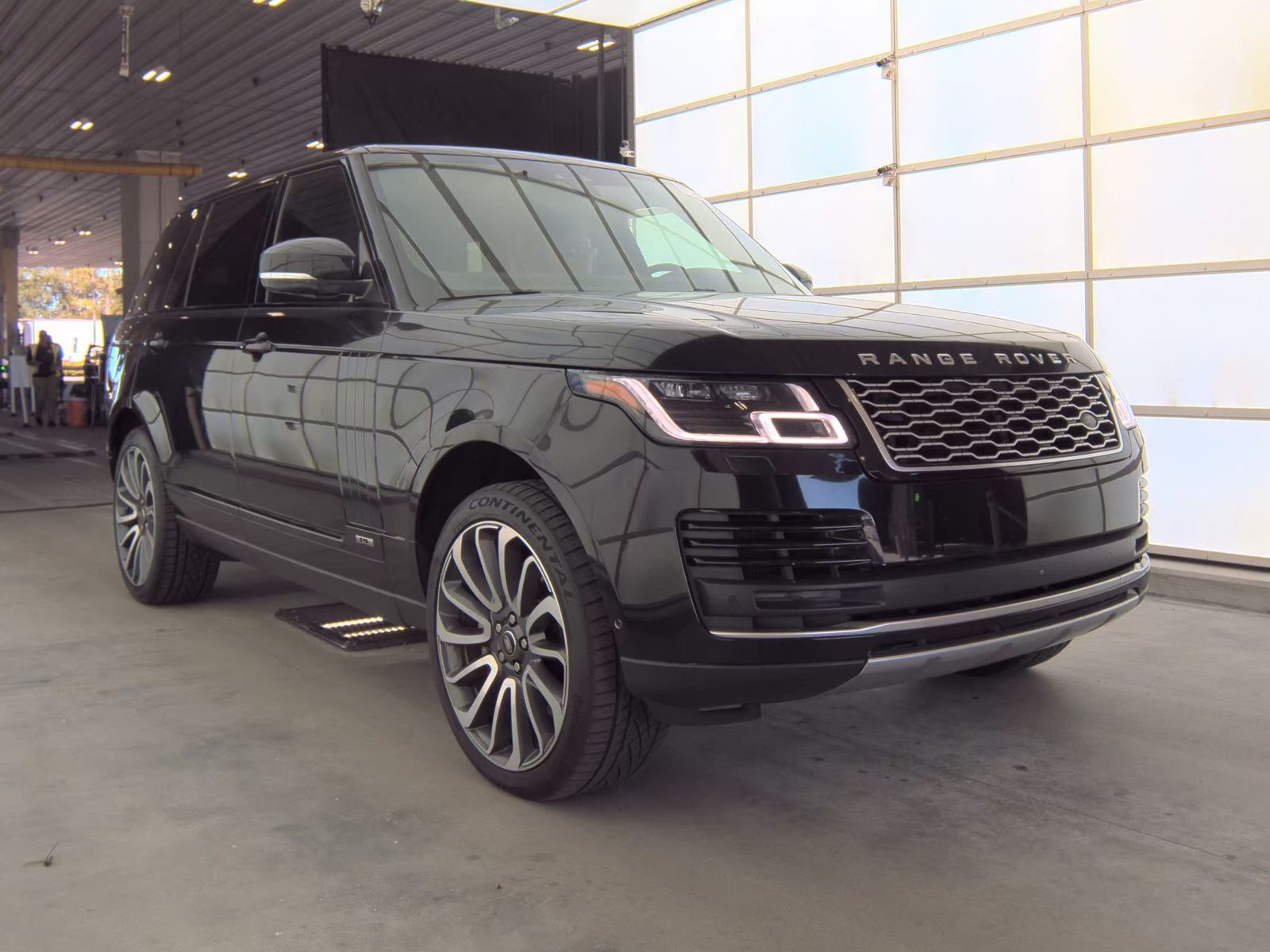 2018 Land Rover Range Rover Supercharged LWB AWD