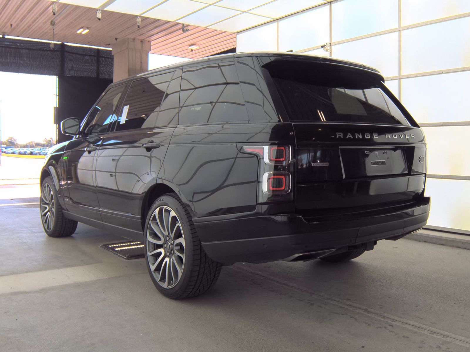 2018 Land Rover Range Rover Supercharged LWB AWD