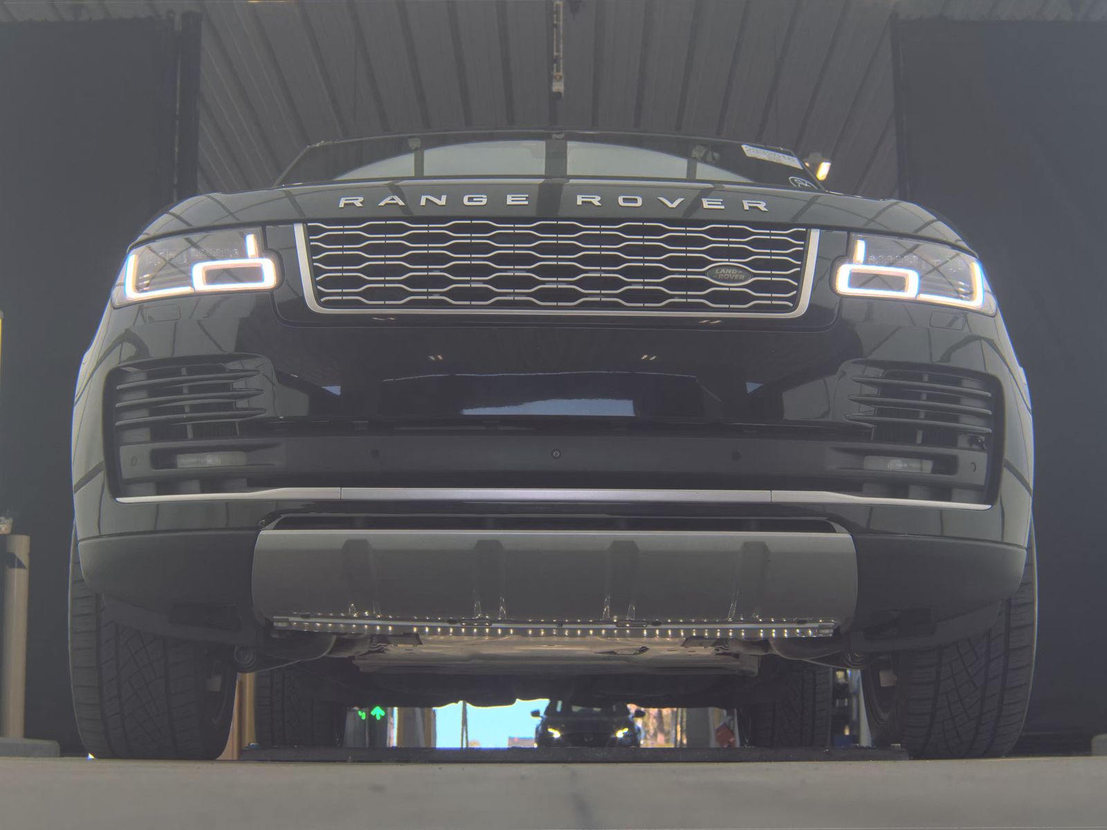 2018 Land Rover Range Rover Supercharged LWB AWD