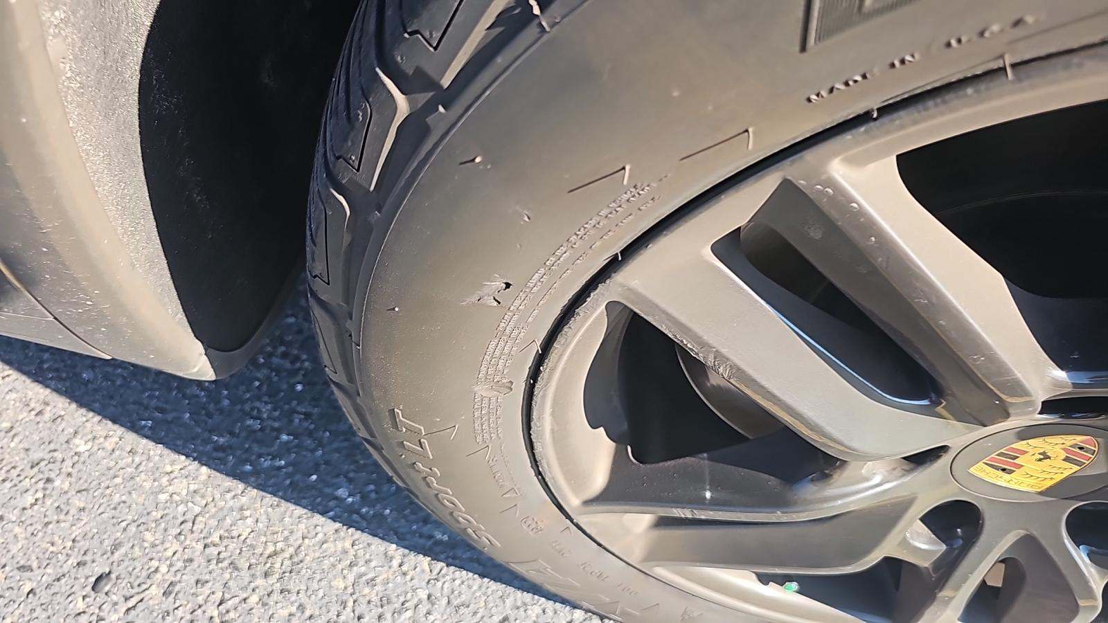 2017 Porsche Cayenne Base AWD